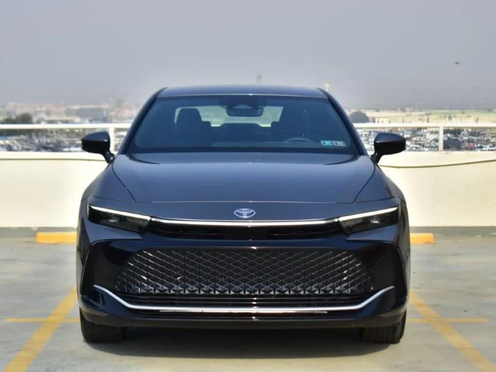 Toyota Crown 2023 #1